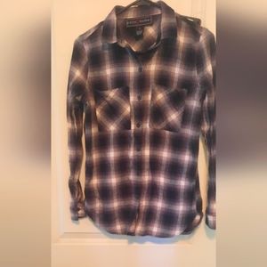 Womens black and white flannel